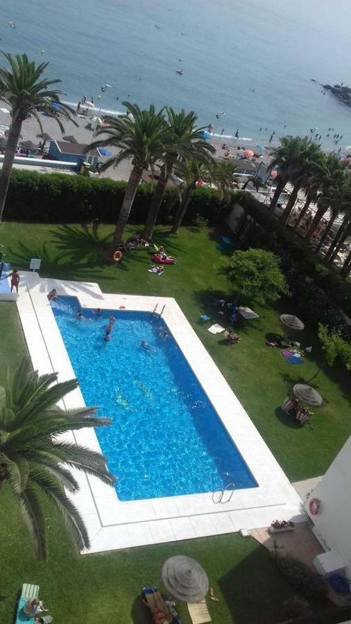 Playa Torecilla Beachfront Apartamento