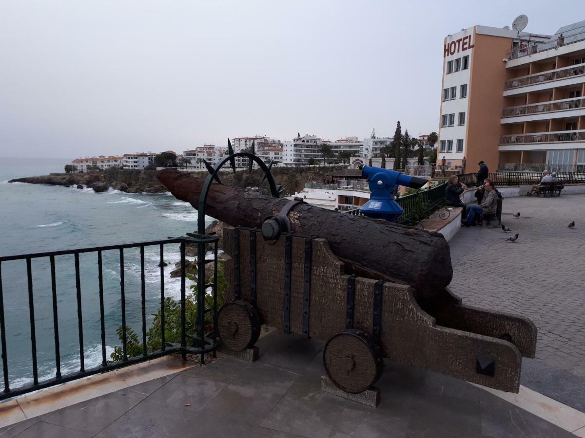 Calle Antonio Millon Apartment Nerja