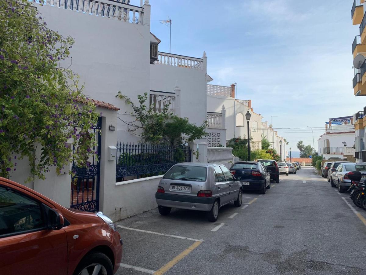 Сasa de vacaciones Casa Torrecilla Linda Adosado 2 A 50 Metros De La Playa Torrecilla Nerja