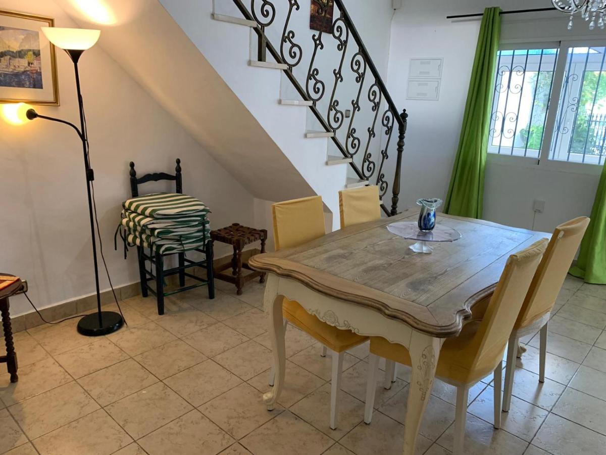 Сasa de vacaciones Casa Torrecilla Linda Adosado 2 A 50 Metros De La Playa Torrecilla