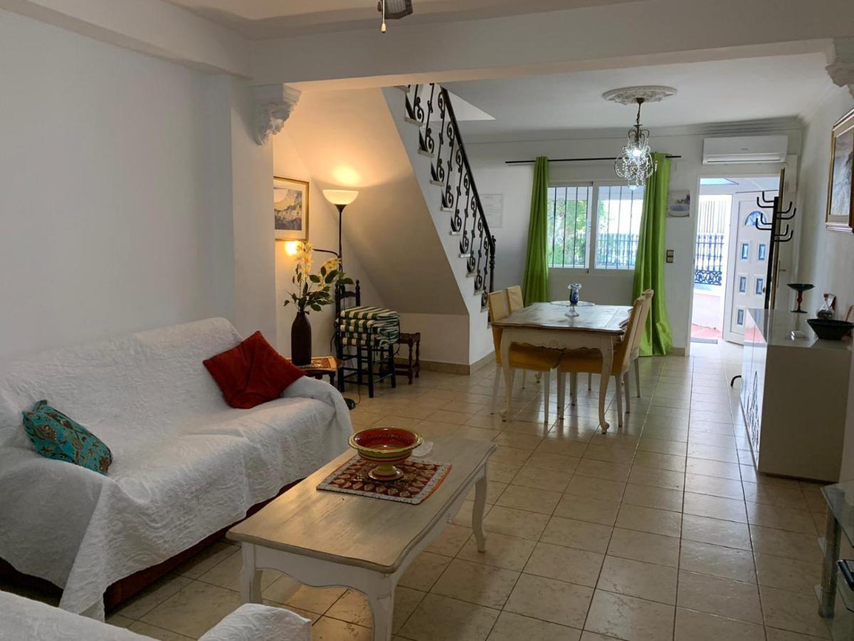 Сasa de vacaciones Casa Torrecilla Linda Adosado 2 A 50 Metros De La Playa Torrecilla