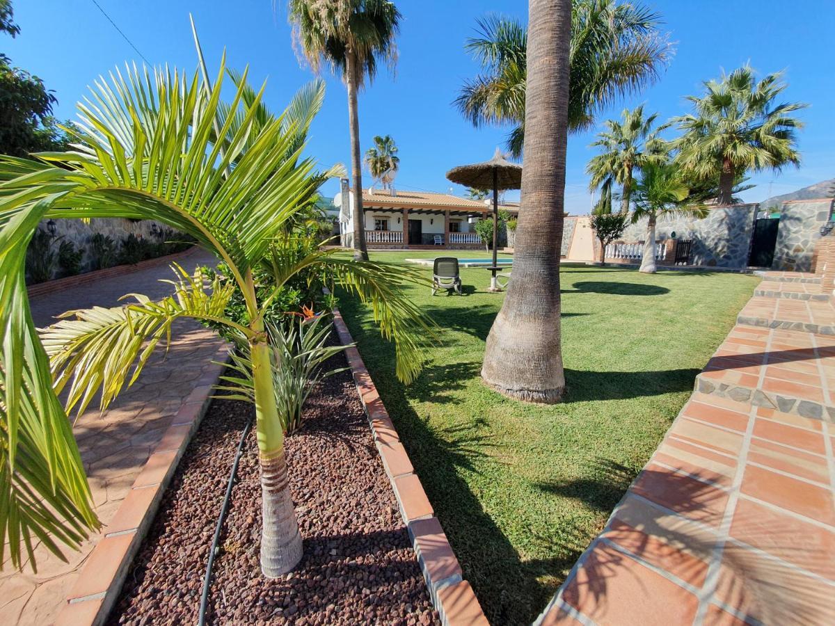 El Cano Villa *