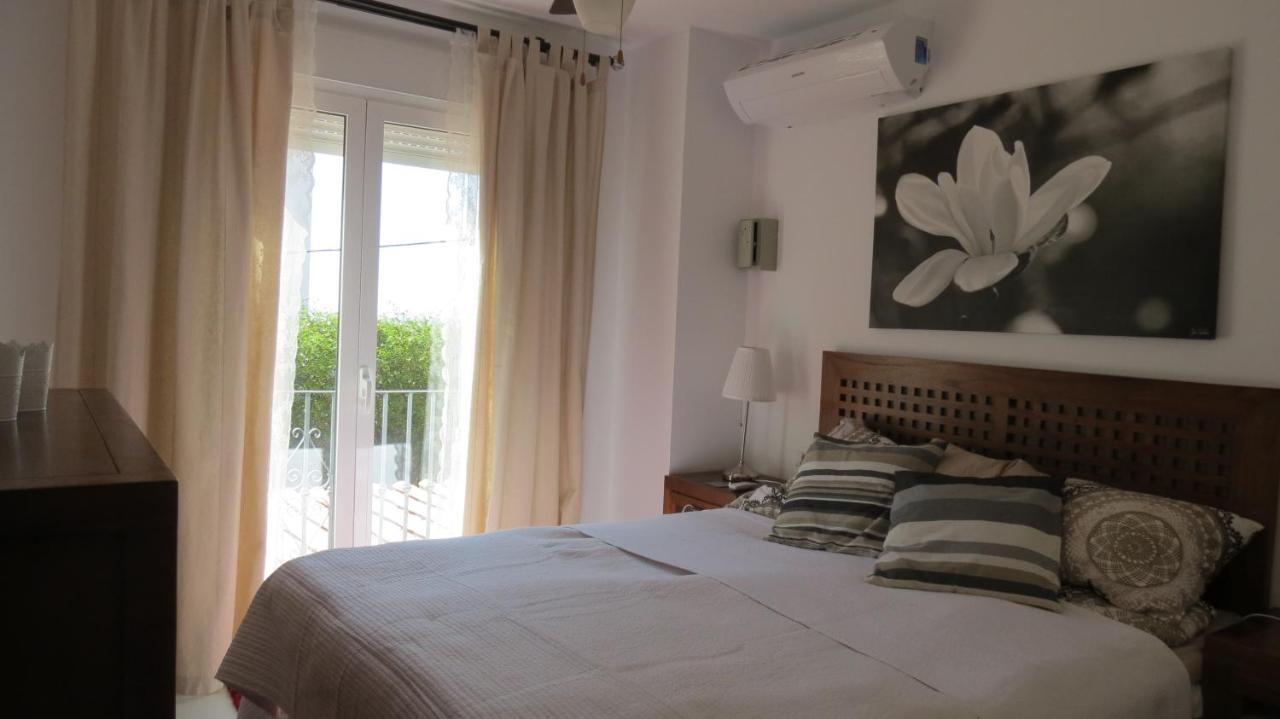 Casa Aljamar 11c * Nerja