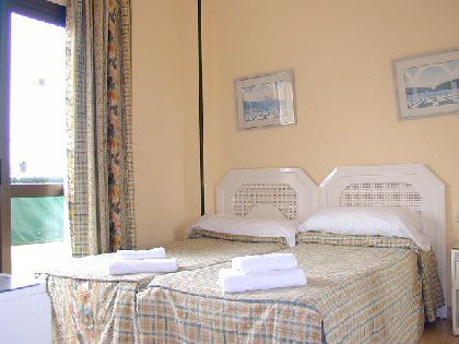 Mediterraneo Apts Apartment *