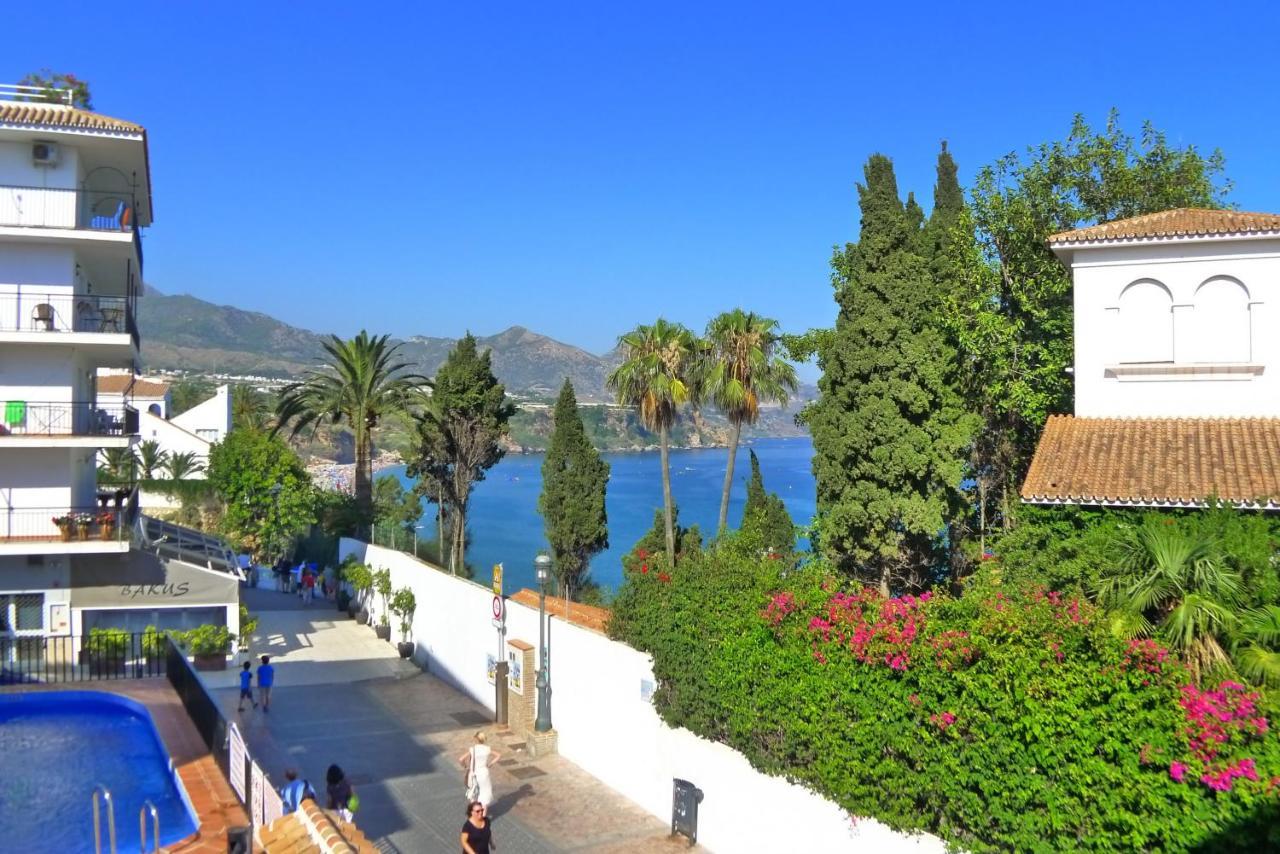 Carabeo 99 - Sleeps 4 Apartment Nerja