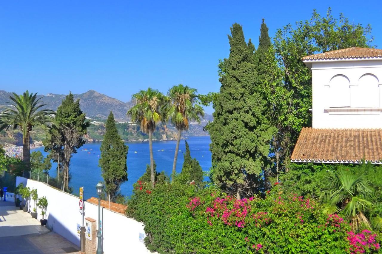 Apartment Carabeo 99 - Sleeps 4 Nerja