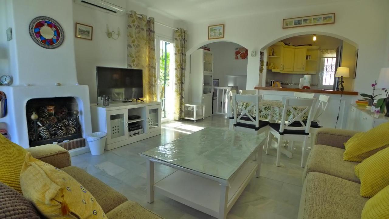 Paraiso Blanco Villa