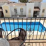 Chimenea Pinar 2 Apartments Casasol