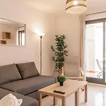 Moderno Y Centrico Apartamento En Plaza De Espana