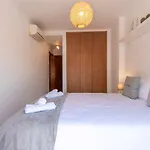 Moderno Y Centrico Apartamento En Plaza De Espana