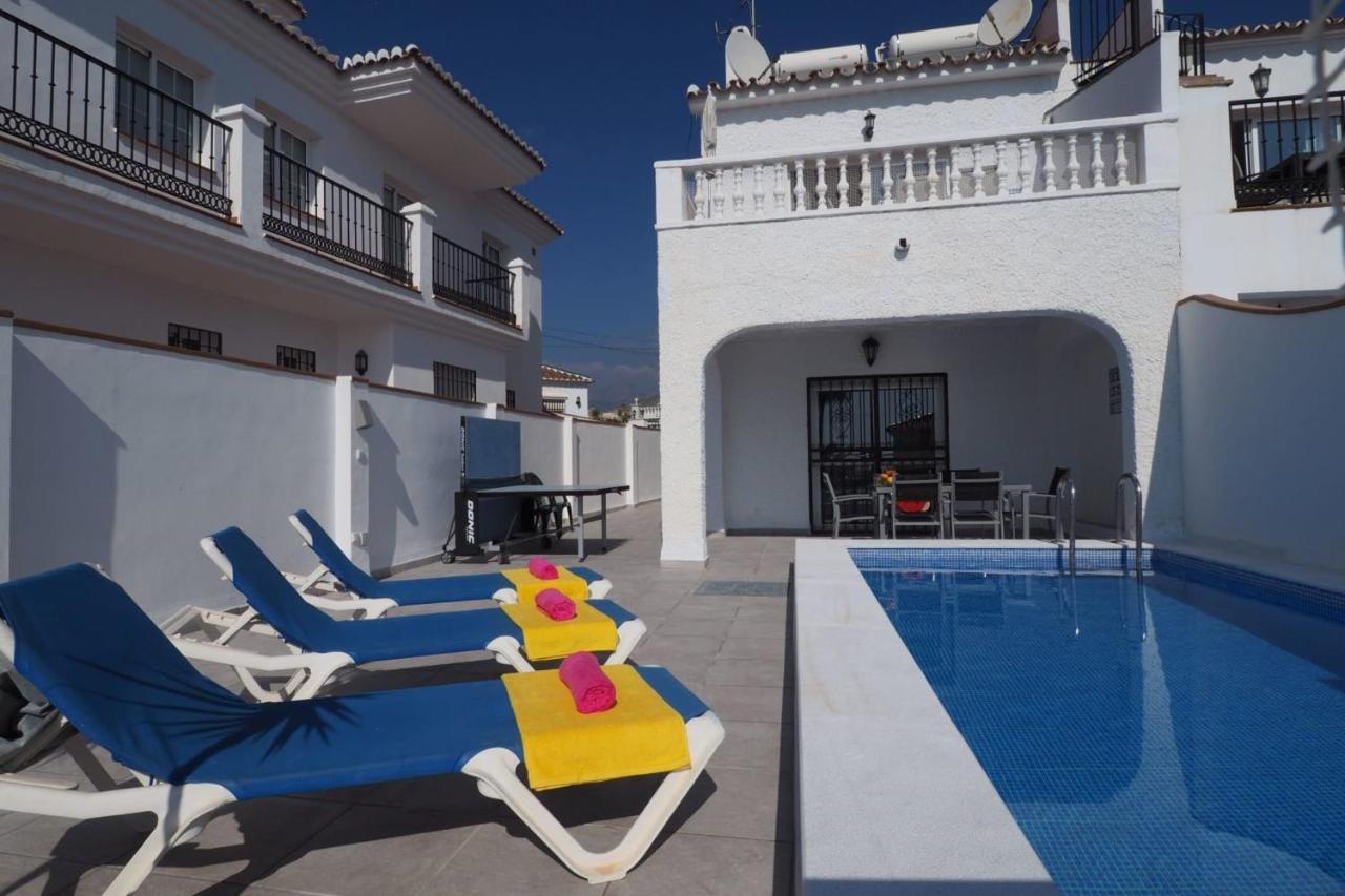 Paradise - Dos Ardillas
