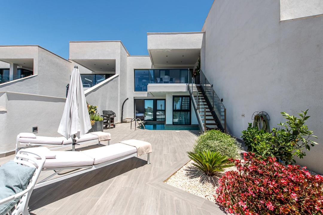 Casa Royal Villa *