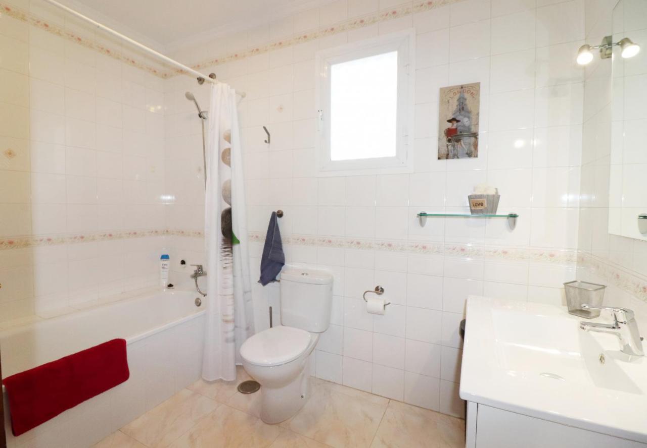 Casa Evelyn By Spainsunrentals 1028
