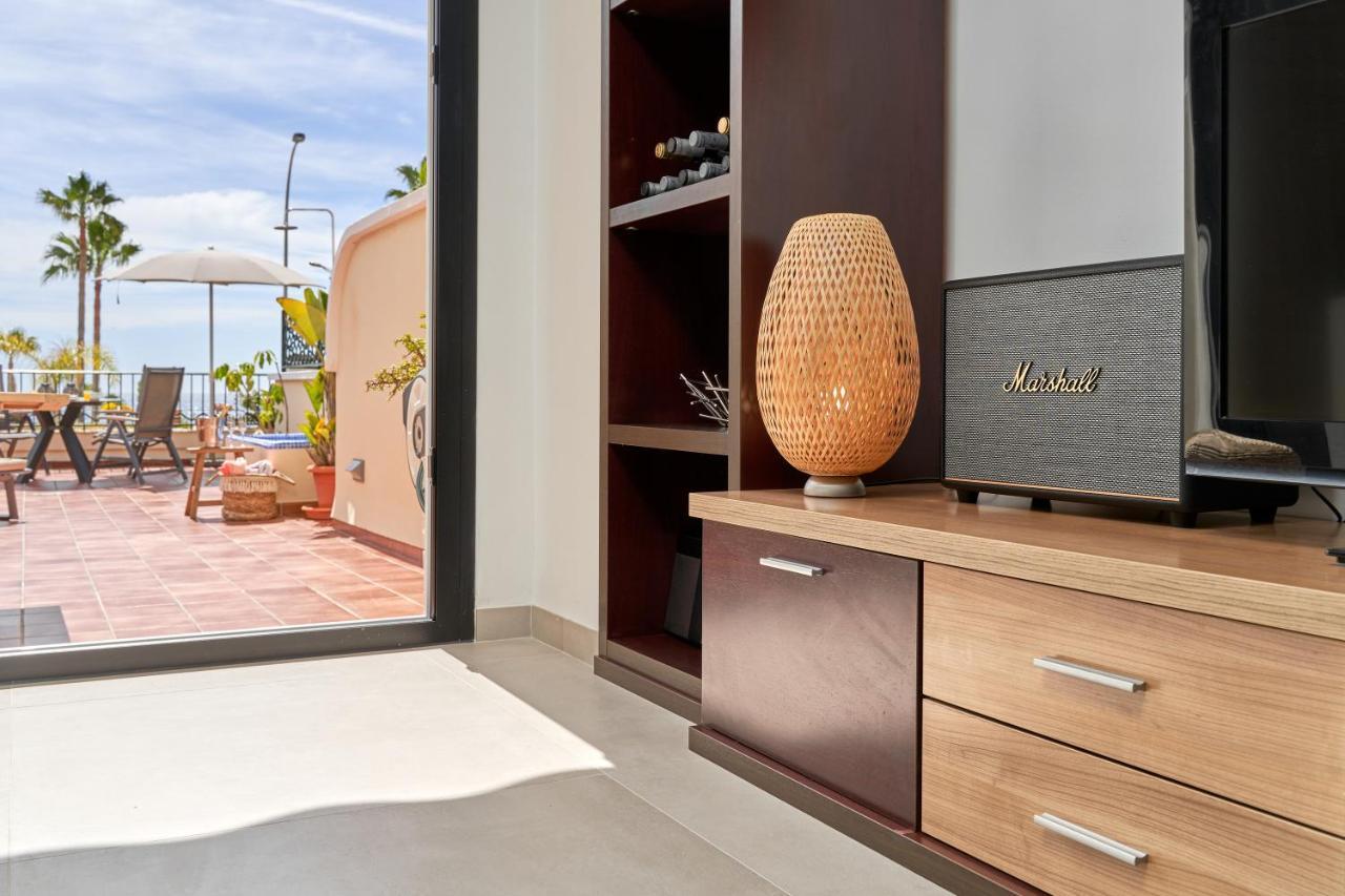 1st Line Burriana Apartment Nerja
