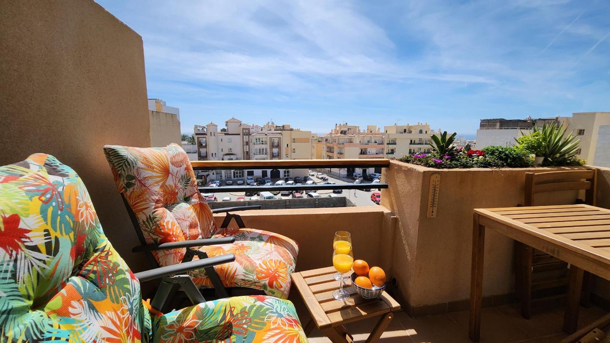 R1364 Cala De Nerja