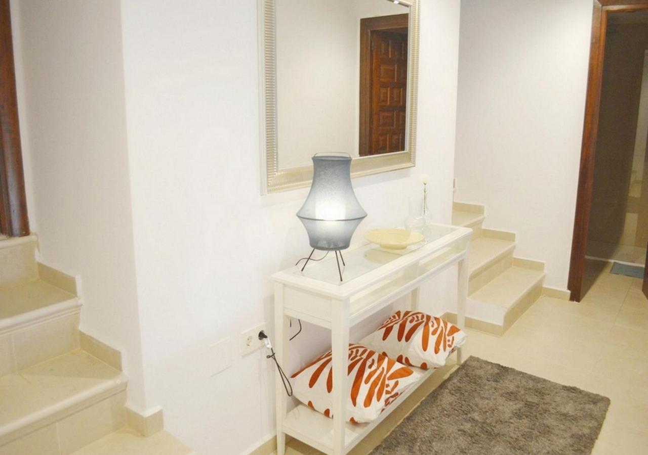 Stunning Duplex In Capistrano Playa, Apartamento Nerja