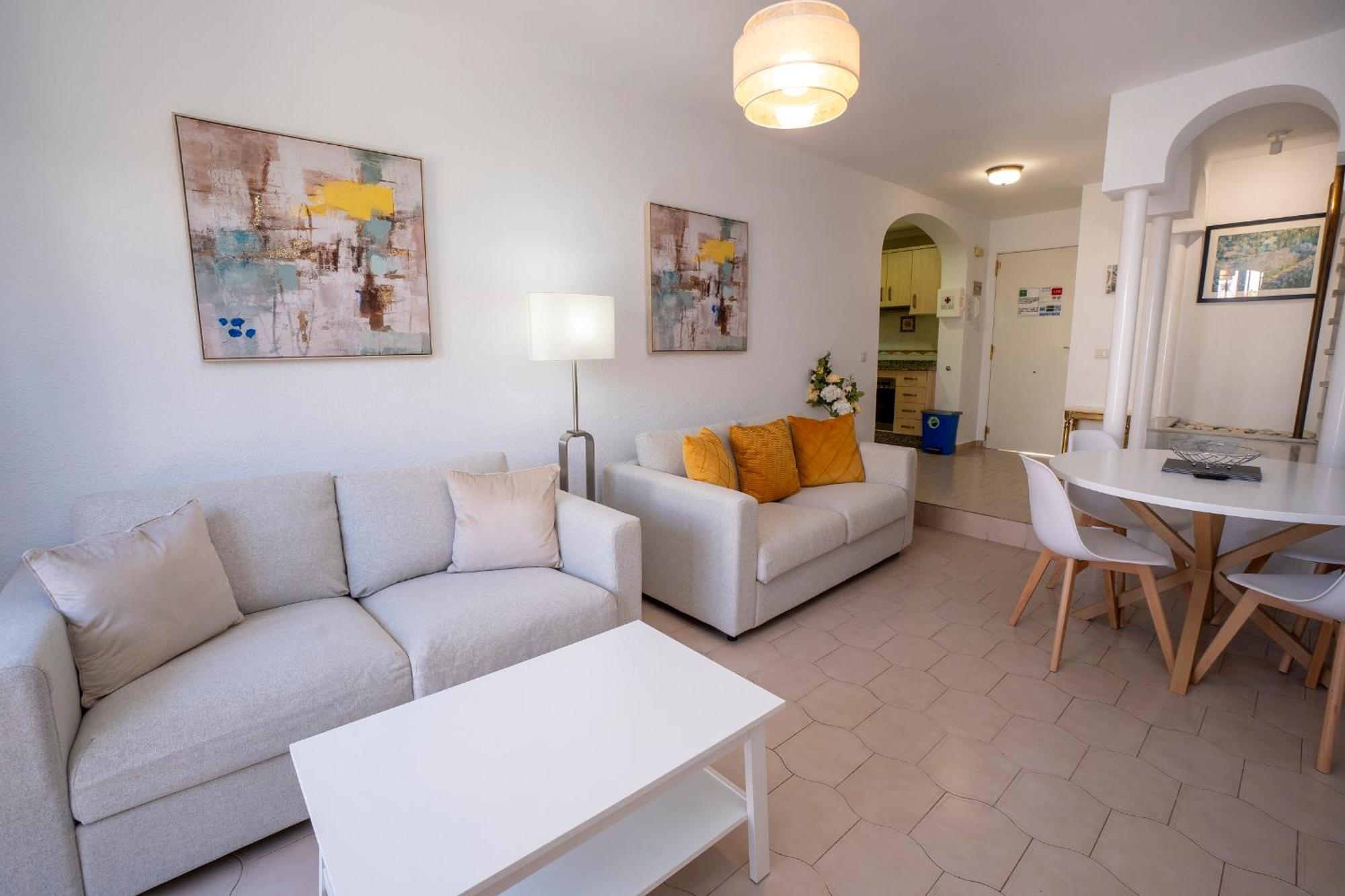 Pinos 22 Menyber Nerja