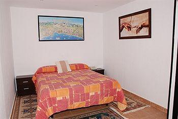 Mediterraneo Apts Apartment