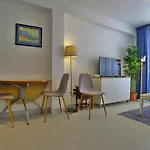 Coronado 4