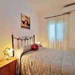 Casa Familia Carabeo