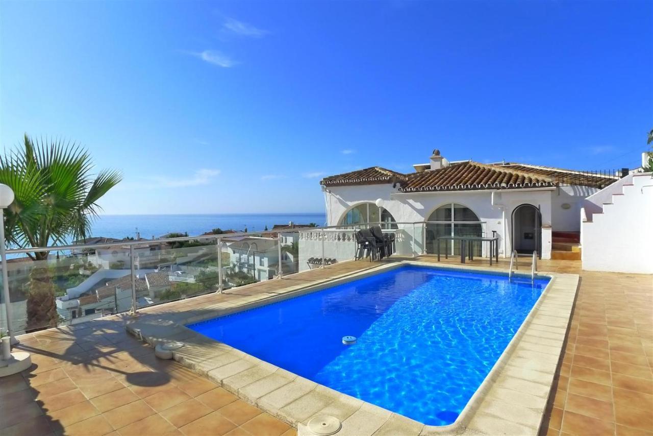 Villa Opp Beach Nerja, Costa Del Sol. Sleeps 12+ Nerja
