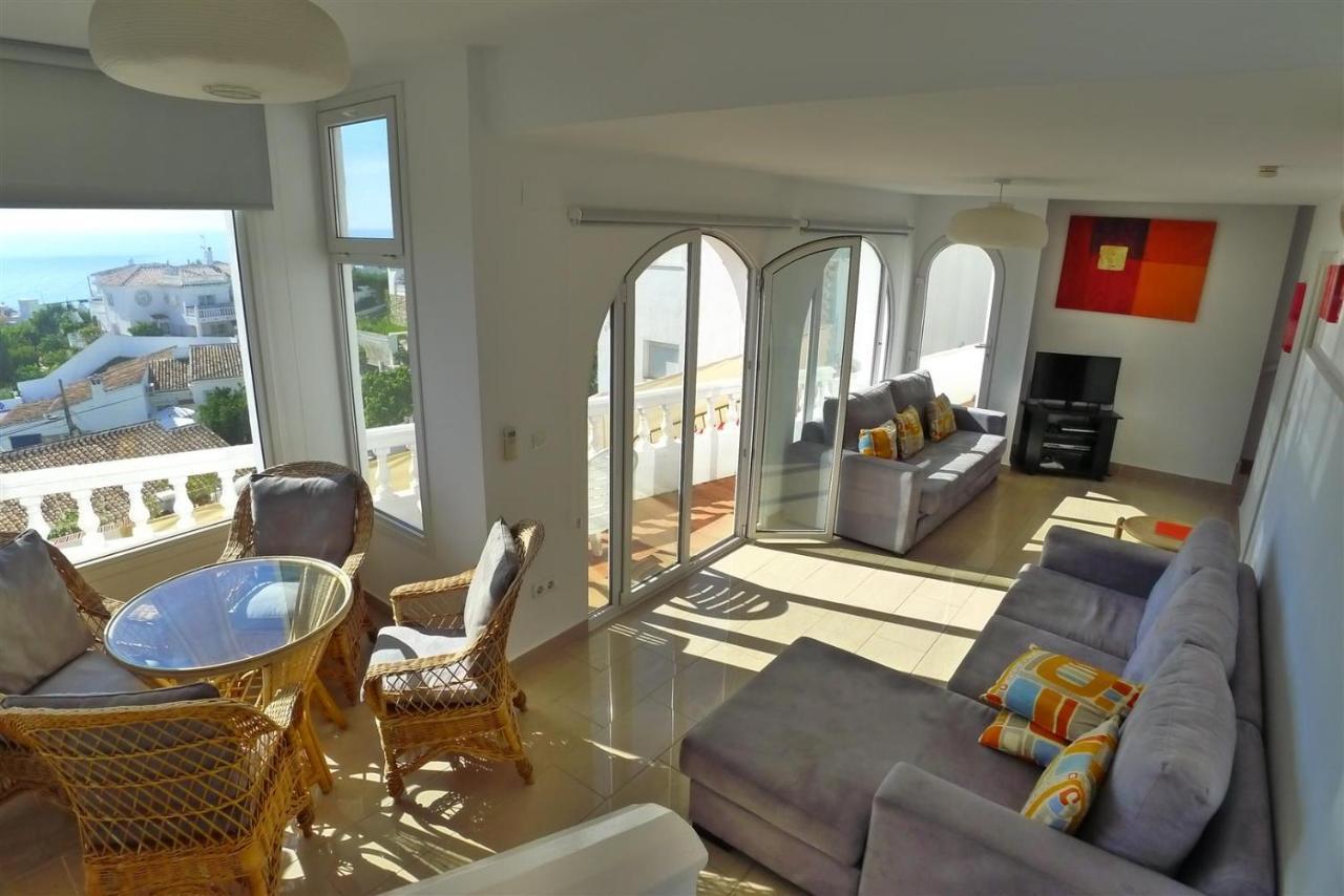 Opp Beach Nerja, Costa Del Sol. Sleeps 12+ Nerja