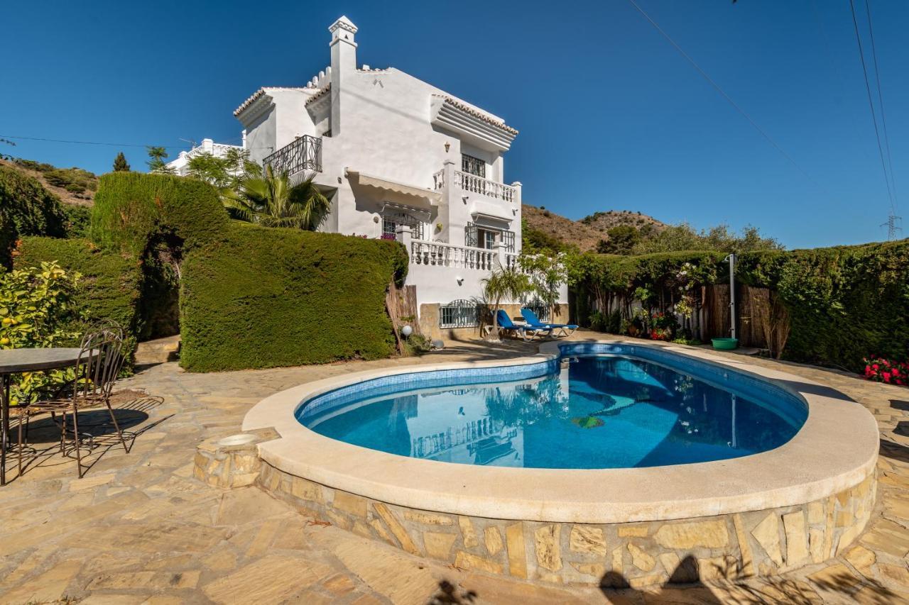 Villa Olivos,