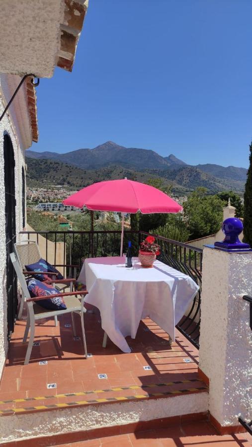 Alaymar With Fantastic Views Overlooking Burriana Beach Zone Nerja