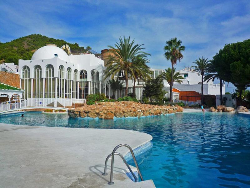 La Perla, With Seaview, Capistrano Apartment