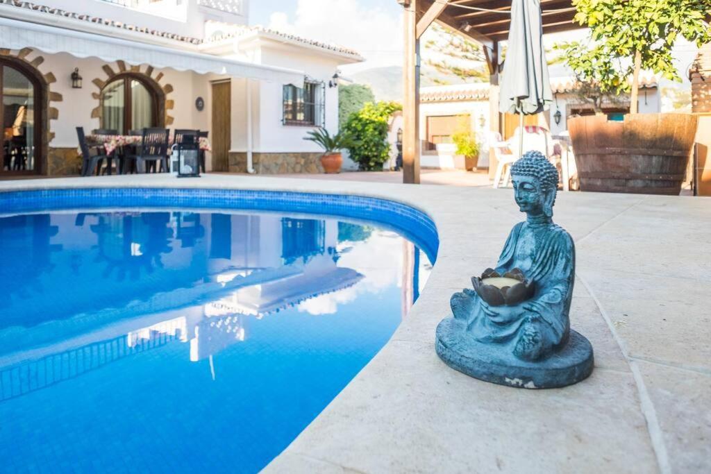 Estudio Maria De Waard Nerja