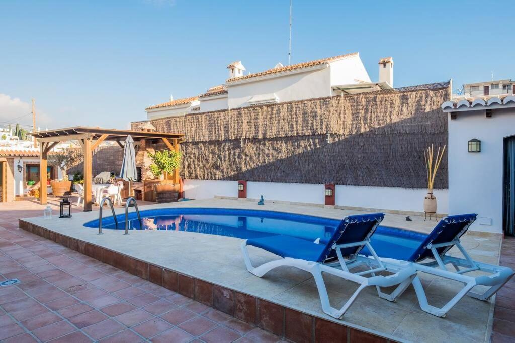 Estudio Maria De Waard Apartamento Nerja