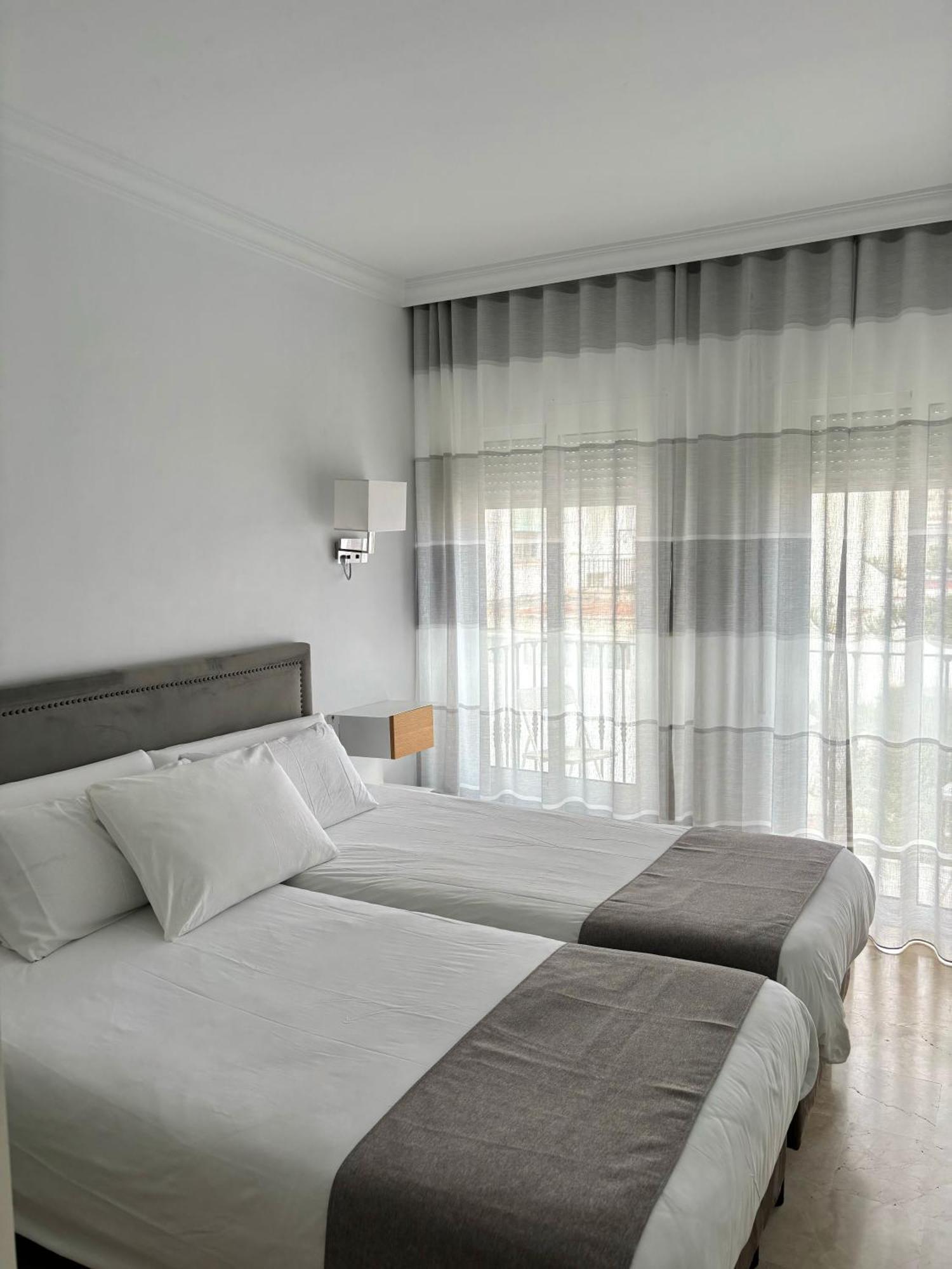 Abril Gasthuis Nerja