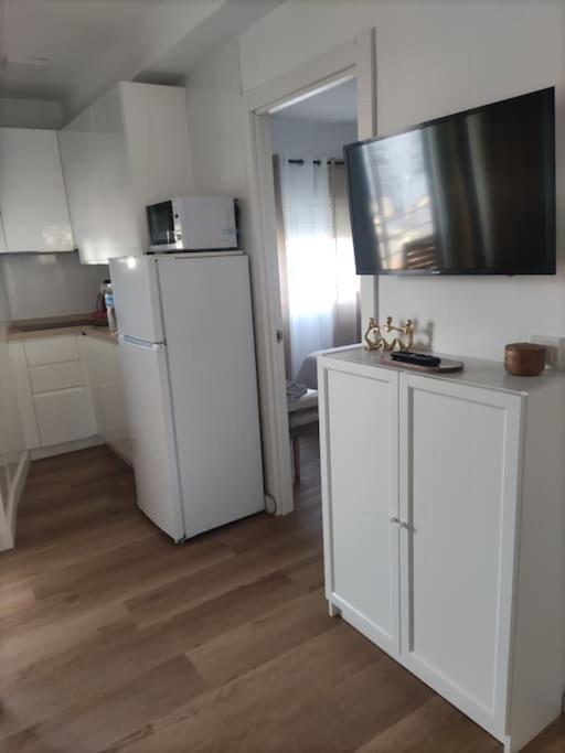 Lunamar Seaviews & Communal Pool Apartamento *