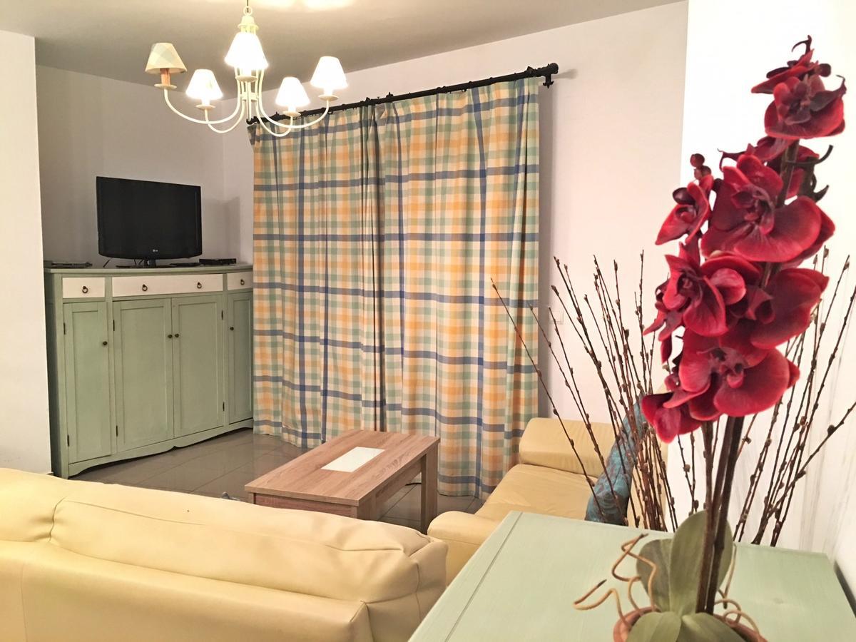 Rubarsal, Bluewater Apartamento