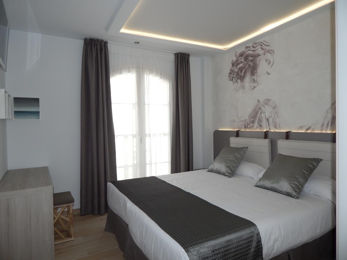 Boutique Dona Carmen - Adults Recommended * Nerja