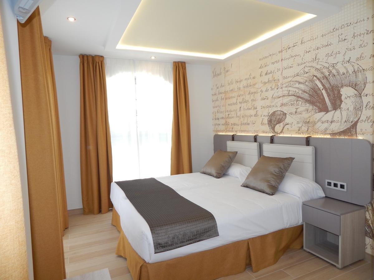 Boutique Dona Carmen - Adults Recommended * Nerja