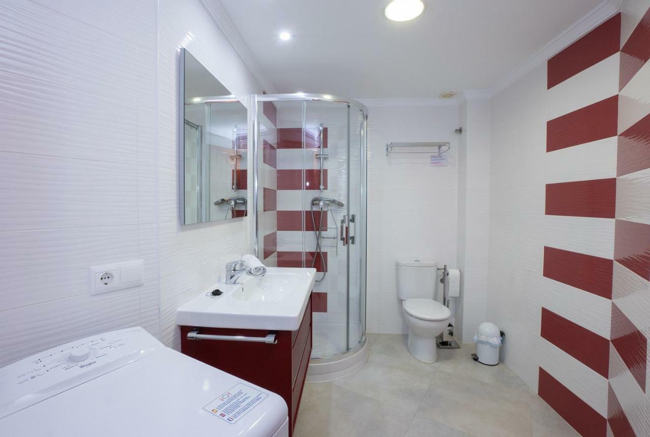 Apartment Edf. Las Palmeras 2º 40 *