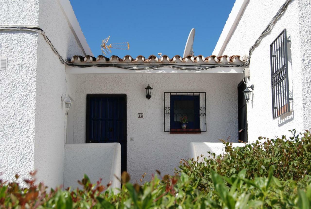 Los Cipreses 23 Casasol * Nerja