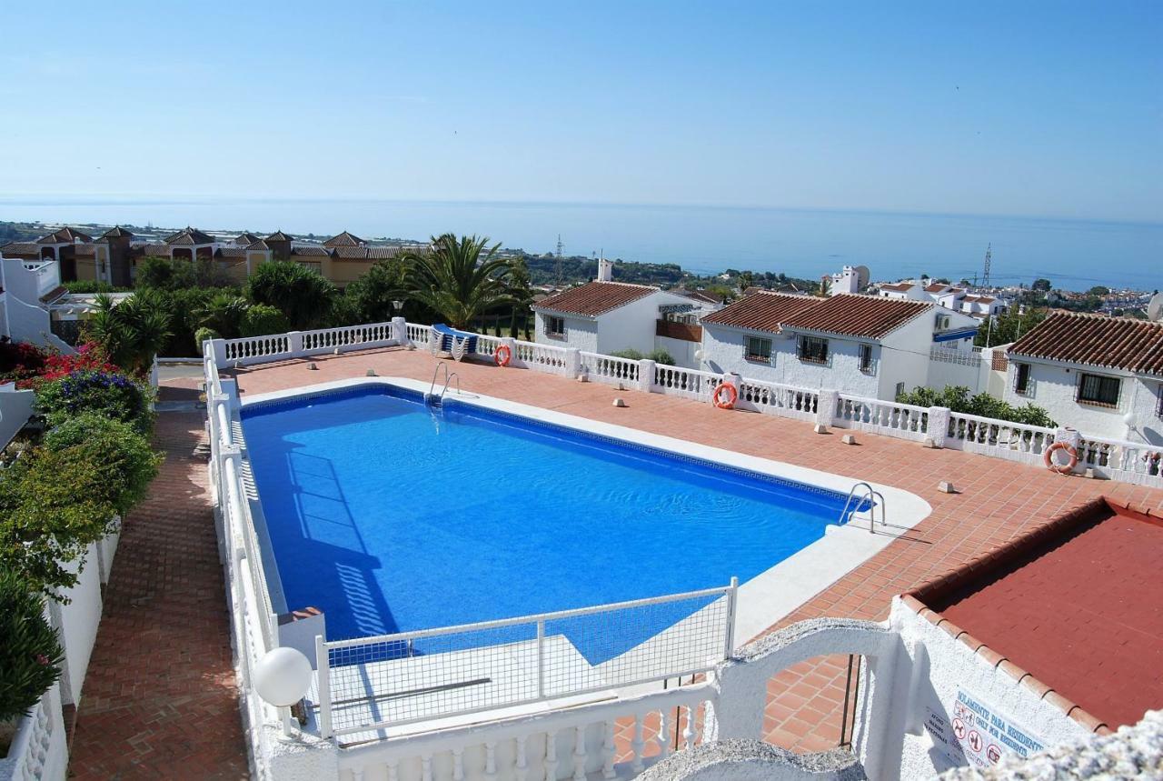 Los Cipreses 23 Casasol * Nerja