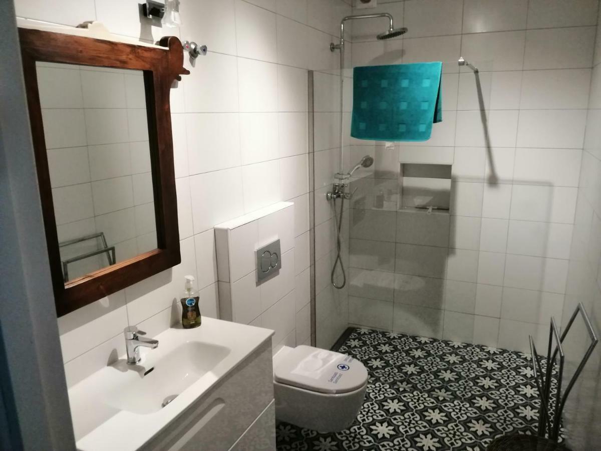 Villa Plaza Cadiz 10 *