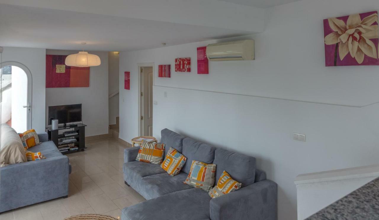 Opp Beach Nerja, Costa Del Sol. Sleeps 12+ Nerja