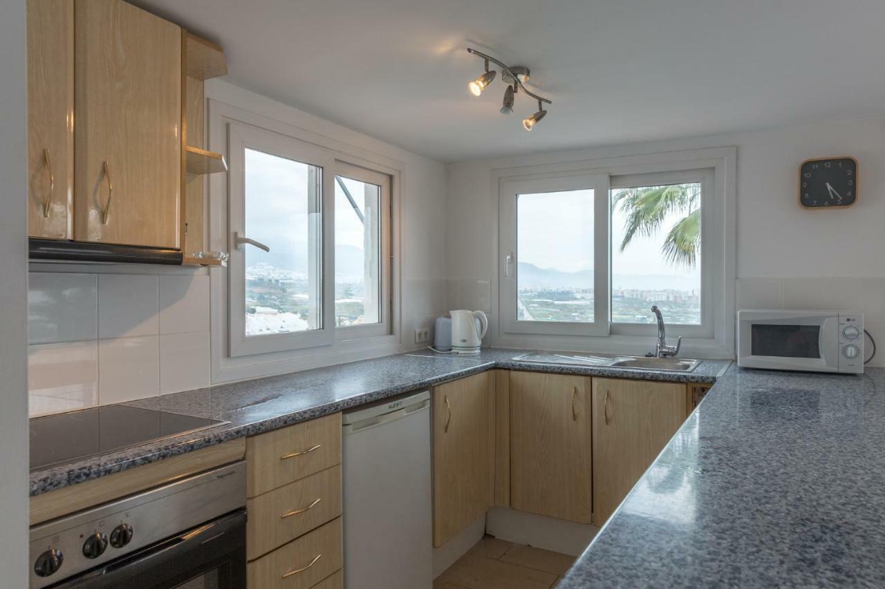 Villa Opp Beach Nerja, Costa Del Sol. Sleeps 12+ Nerja