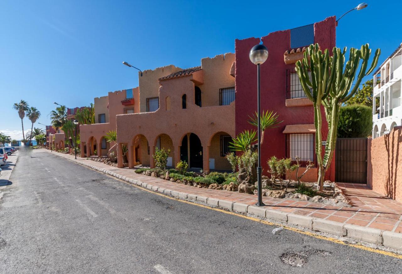 Marina Playa Apartment